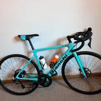 Bici da corsa Bianchi sprint disc full carbon