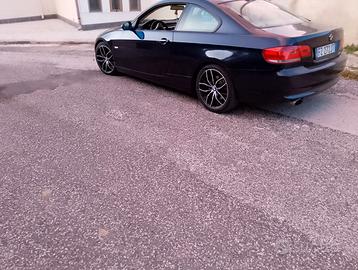 BMW 320 coupé