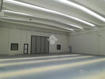 CAPANNONE A GHISALBA