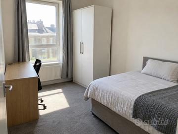 Stanza singola-Firenze Centro-disponibile
