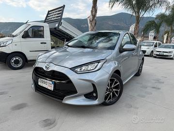 TOYOTA YARIS ANNO 2023 1.5 HYBRID 92 CV