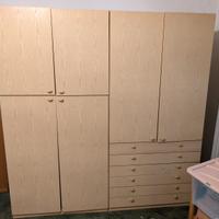 Armadio  3 ante  con cassetti 