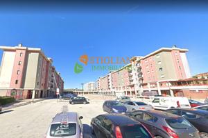 Locale commerciale, Piazzale Scarano - Campobasso