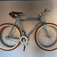 Bici Scatto fisso Cambridge accessori Brooks