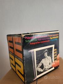 Polaroid E22 LAND CAMERA