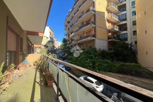 4 LOCALI A REGGIO DI CALABRIA