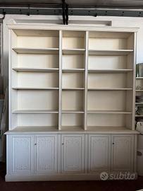 libreria in legno stile classico provenzale 