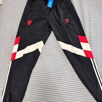 Pantaloni sportivi Adidas x Manchester United