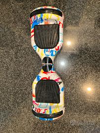 Hoverboard graffiti con luci LED e bluetooth music