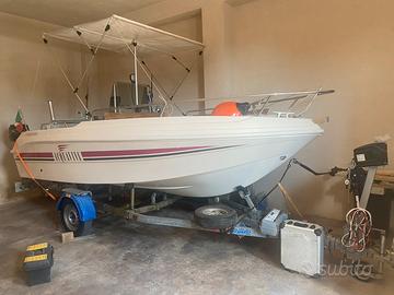 Barca acquaviva fischerman con motore 40/60 2 t