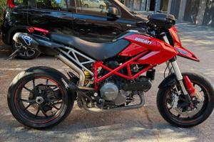 Ducati Hypermotard 796 - A2