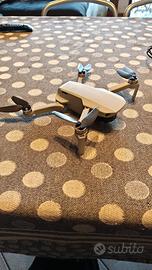 drone Mavic mini