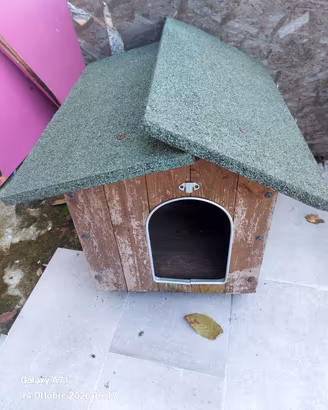 cuccia per cani di media taglia H 50 L 44 P 54 