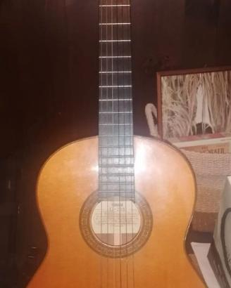 Chitarra classica YAMAHA G 235 + custodia