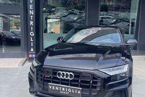 AUDI - SQ8 - TDI quattro tiptronic