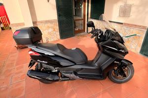 Kymco Downtown 300i