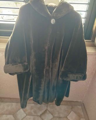 GIACCA IN PELLICCIA ECOLOGICA