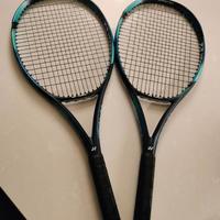 Yonex