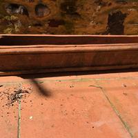 Antica Cassetta in Cotto Artigianale - 82 cm