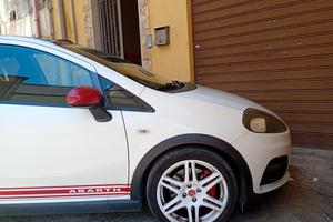 Grande punto Abarth 