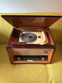 Radio vecchia Winner