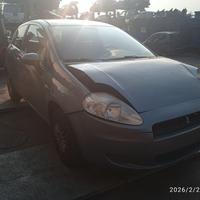 FIAT GRANDE PUNTO 1.2 B 2006 199A4000  PER RICAMBI