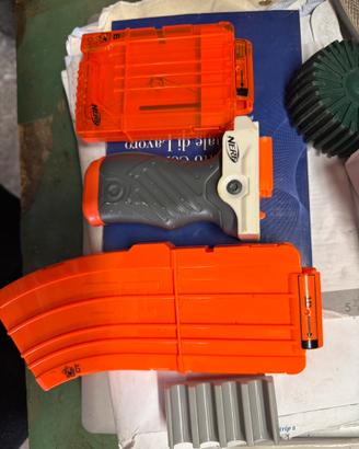 Lotto accessori pistola Nerf