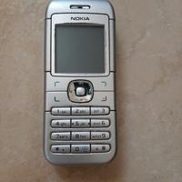 Telefono Nokia 6030.