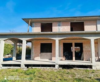 Porzione di Villa bifamiliare a Cappelle dei Marsi