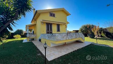 Olmedo villa indipendente