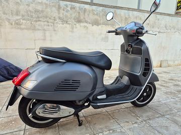 Vespa 300 GTS