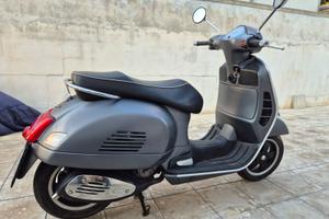 Vespa 300 GTS