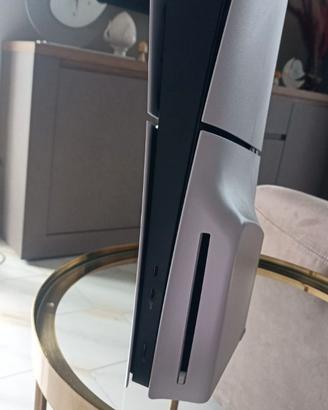 Playstation slim 5 1TB