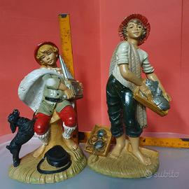 coppia grandi statue ragazzi per presepe 