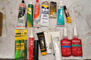 Lotto Loctite, Arexons, UHU, ecc..professionali