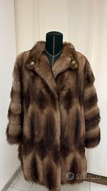 Pelliccia  di puzzola vintage in buone condizioni