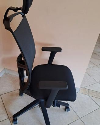 Sedia ergonomica certificata 24 ore