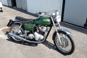 NORTON 750 COMMANDO ROADSTER