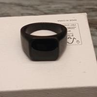 anello nero 
