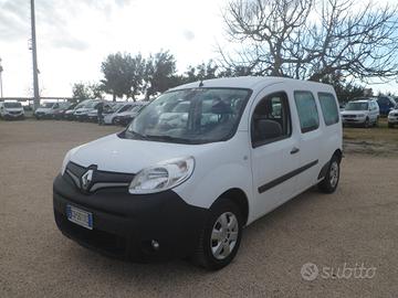 Renault Kangoo 5 posti maxi autovettura