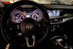 Alfa Romeo Stelvio 2.2 Diesel 160 CV AT8