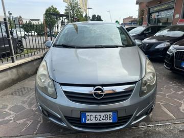 Opel Corsa 1.2 80CV 3 porte GPL-TECH Edition