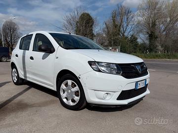 Dacia sandero 2015 GPL