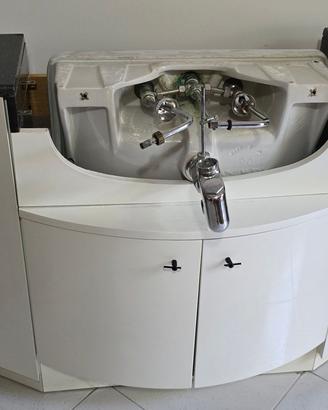 MOBILE BAGNO