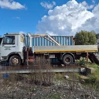 IVECO 65 TURBOZETA CON GRU