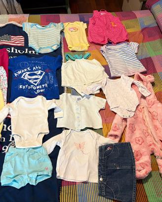 Abbigliamento neonata 0-3 mesi