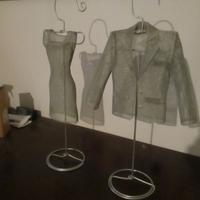 modelli in scala vestito donna e vestito uomo