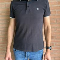 Polo da uomo nera e grigia, Piazza Italia, L