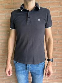 Polo da uomo nera e grigia, Piazza Italia, L
