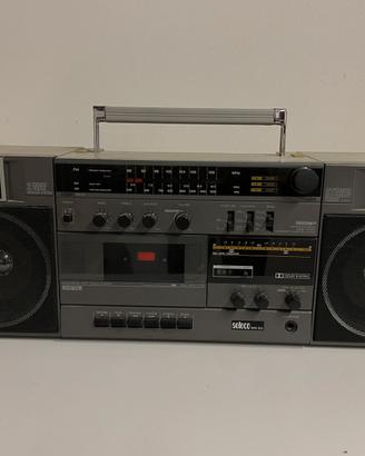 Radio Seleco anni 70/80 anche a batteria